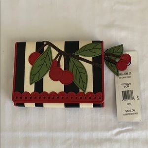 Women’s wallet